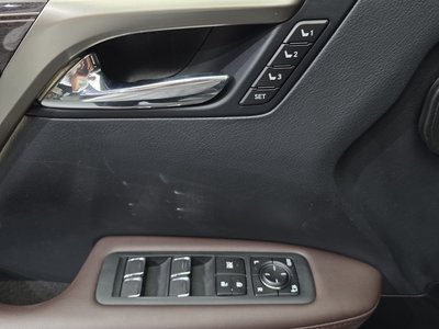 صورة مصغرة 19 لـ 2021 Lexus RX