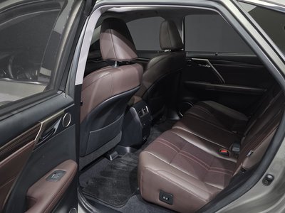 صورة مصغرة 16 لـ 2021 Lexus RX