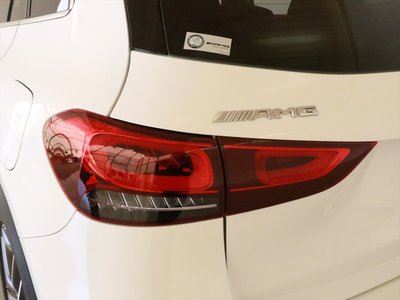 صورة 9 لـ 2022 Mercedes-BENZ GLA AMG