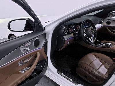 MERCEDES-BENZ E-CLASS - 10