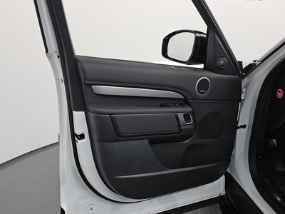 2025 LAND Rover DISCOVERY — миниатюра 14