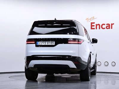 2025 LAND Rover DISCOVERY — фото 4