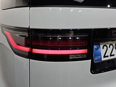 2025 LAND Rover DISCOVERY — фото 10
