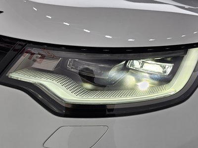 2025 LAND Rover DISCOVERY — фото 9