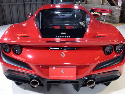 FERRARI F8 TRIBUTO - 6