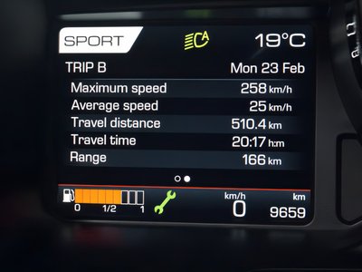 FERRARI F8 TRIBUTO - 10