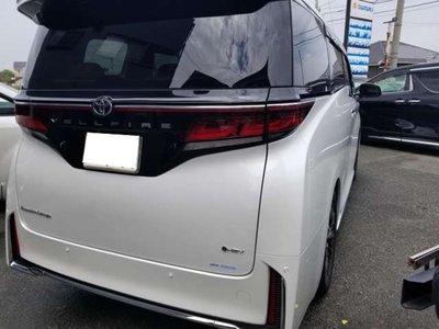 TOYOTA VELLFIRE - 7