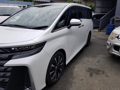 TOYOTA VELLFIRE - 4