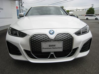 2025 BMW I4 thumbnail 48
