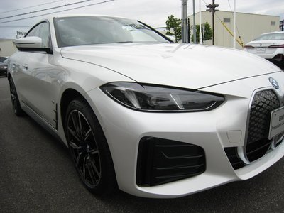 2025 BMW I4 thumbnail 46