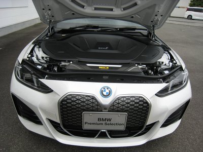 2025 BMW I4 thumbnail 49