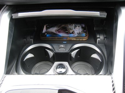 2025 BMW I4 thumbnail 13