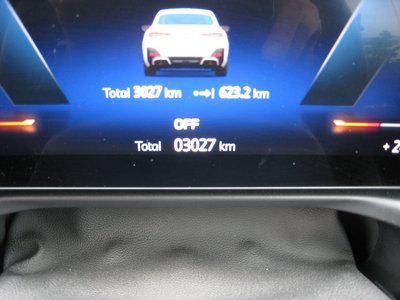 2025 BMW I4 thumbnail 19