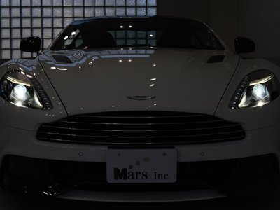 ASTON MARTIN VANQUISH - 3