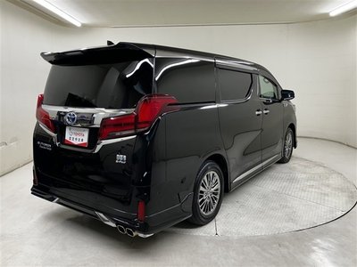 صورة 8 لـ 2021 Toyota ALPHARD