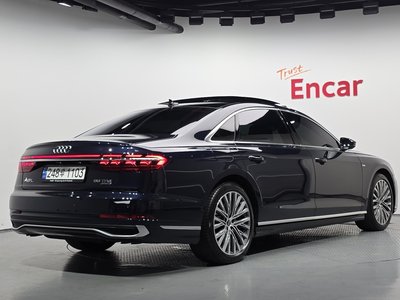 2023 AUDI A8 photo 4