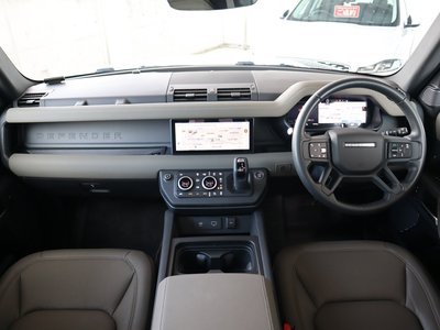 2023 LAND Rover DEFENDER thumbnail 35