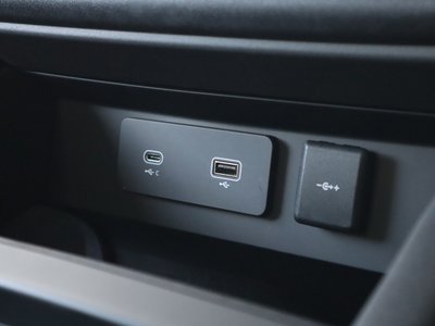2023 LAND Rover DEFENDER thumbnail 59