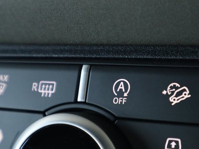 2023 LAND Rover DEFENDER thumbnail 67