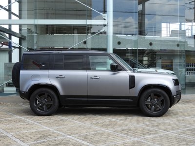2023 LAND Rover DEFENDER photo 8