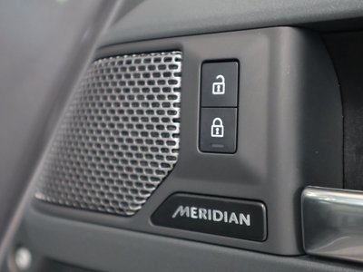 2023 LAND Rover DEFENDER thumbnail 56