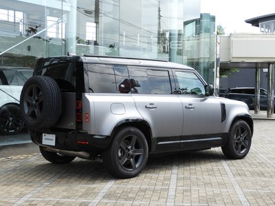 2023 LAND Rover DEFENDER photo 9