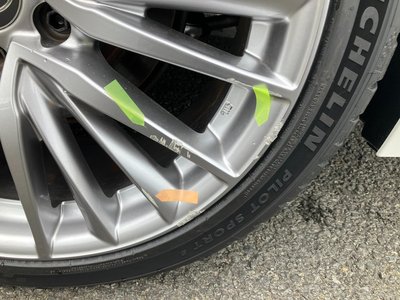 2023 Lexus IS thumbnail 36