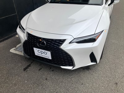 2023 Lexus IS thumbnail 20