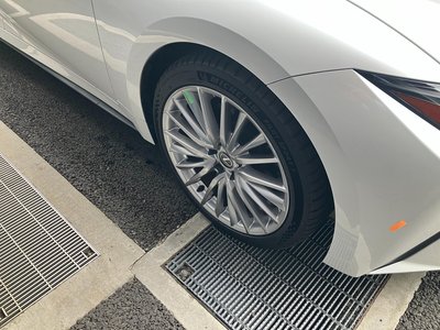 2023 Lexus IS thumbnail 28