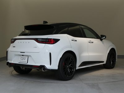 2025 Lexus LBX — миниатюра 15