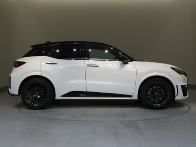 2025 Lexus LBX — миниатюра 33