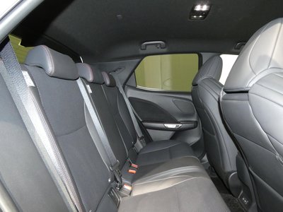 2025 Lexus LBX — миниатюра 20