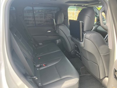 TOYOTA LAND CRUISER 300 - 10