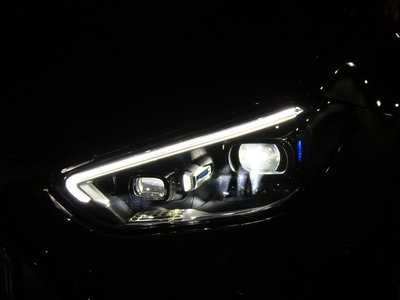 2026 Mercedes-BENZ C-CLASS AMG thumbnail 11