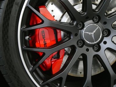 2026 Mercedes-BENZ C-CLASS AMG thumbnail 31