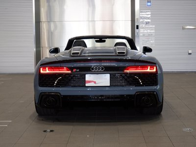 AUDI R8 SPYDER - 10
