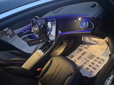 2023 Mercedes-BENZ EQS photo 8