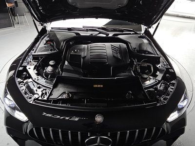 MERCEDES-BENZ GT AMG - 7