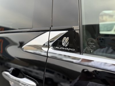 TOYOTA ALPHARD - 9
