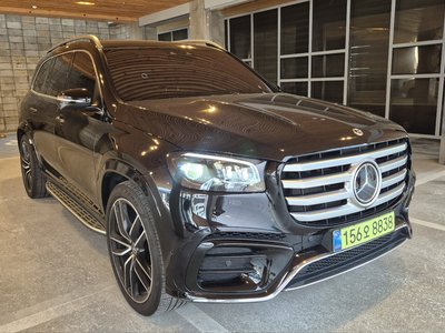 MERCEDES-BENZ GLS - 1