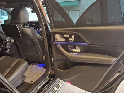 MERCEDES-BENZ GLS - 10