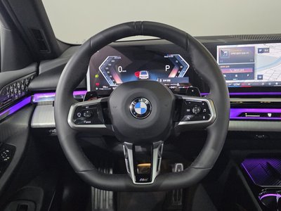 صورة مصغرة 13 لـ 2025 BMW 5 SERIES