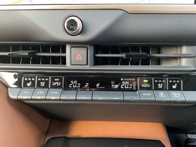 صورة مصغرة 28 لـ 2025 Toyota CROWN CROSSOVER