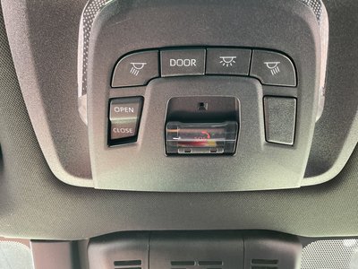 صورة مصغرة 46 لـ 2025 Toyota CROWN CROSSOVER