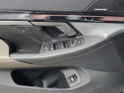 2025 BMW 5 SERIES 缩略图 27