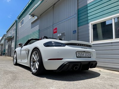 2020 Porsche 718 — миниатюра 16