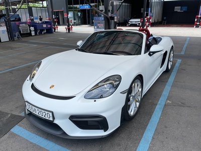 2020 Porsche 718 — миниатюра 12