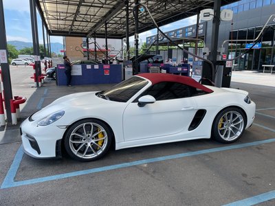 2020 Porsche 718 — миниатюра 11