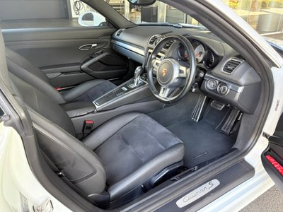 PORSCHE CAYMAN - 7