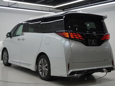 TOYOTA ALPHARD - 7